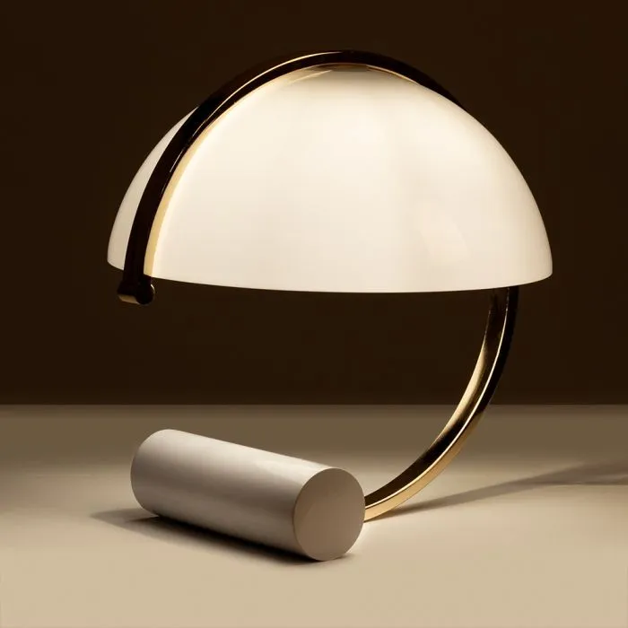 Декоративная настольная лампа Arte Lamp BRAVA A5056LT-1GO | Дом Декора